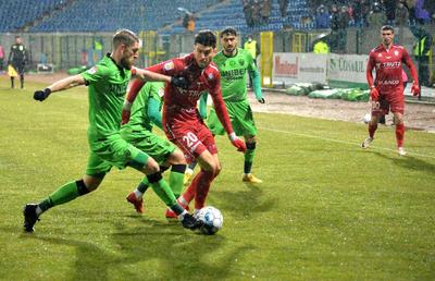 Repetenți pe linie în Botoșani - Dinamo 4-0 » Cine a jucat de nota 2!