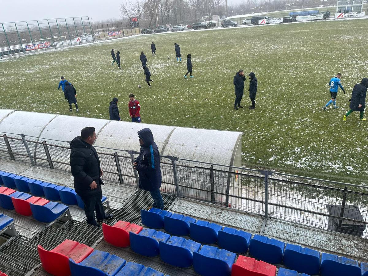 Narcis Răducan a comentat incidentul cu mama copilului care scanda trivialități în Ghencea: „Nu trebuie să-i învățăm de mici cu asta”