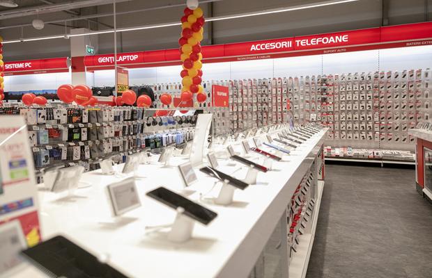Altex oferă clienților toți banii înapoi pe vouchere la toate cumpărăturile realizate în noua campanie “1 din 100 cumpărători este câștigător”