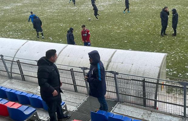 Narcis Răducan a comentat incidentul cu mama copilului care scanda trivialități în Ghencea: „Nu trebuie să-i învățăm de mici cu asta”