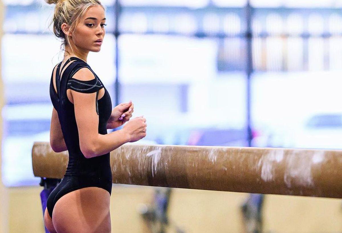 Gimnasta care a devenit milionară la 20 de ani, mesaj surprinzător: „Eu obsedată de tine? Da, sunt obsedată de tine!”