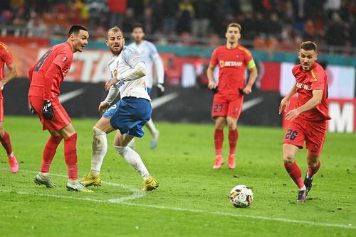 FCSB și Farul, duel de play-off. Foto: Imago Images
