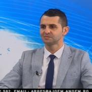 Iulian Călin, invitat la emisiunea „Cafeaua cu piper” / Sursă foto: Captură@ Antena 3 Pitești