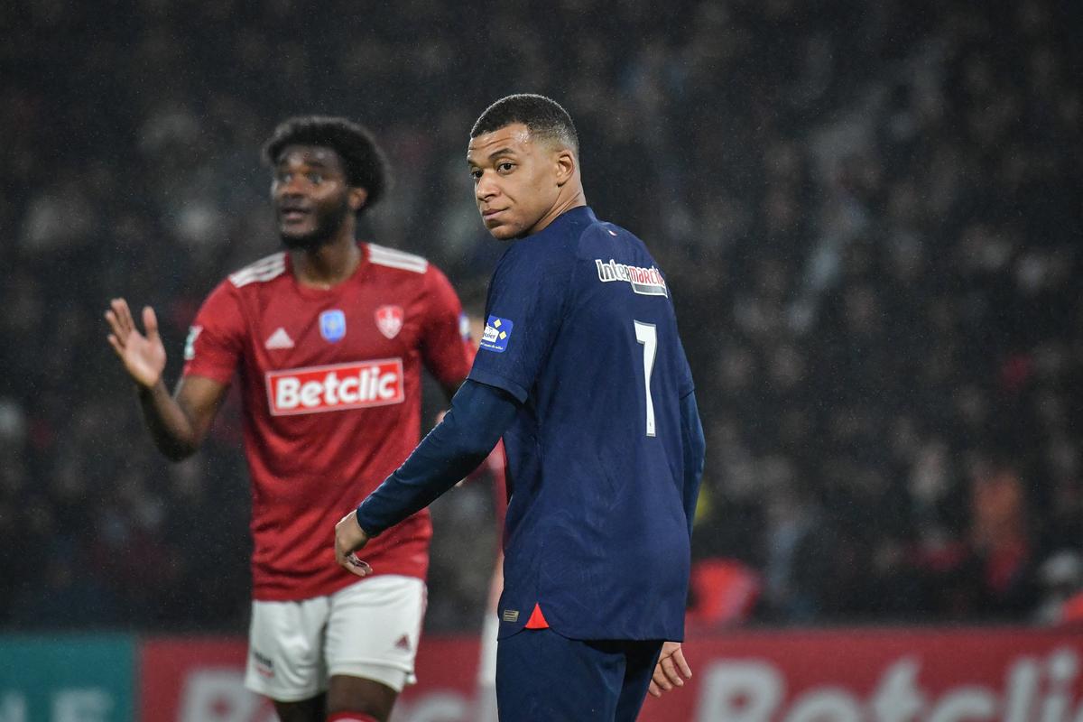 Faultul criminal comis asupra lui Kylian Mbappe în Cupa Franței