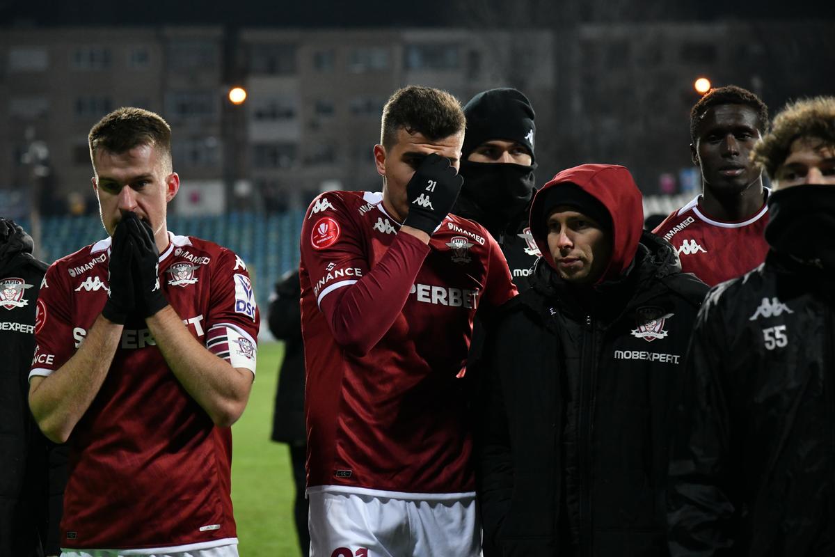 Probleme pentru Rapid, după partida de la Galați! Șumudică a pierdut un titular pentru meciul următor