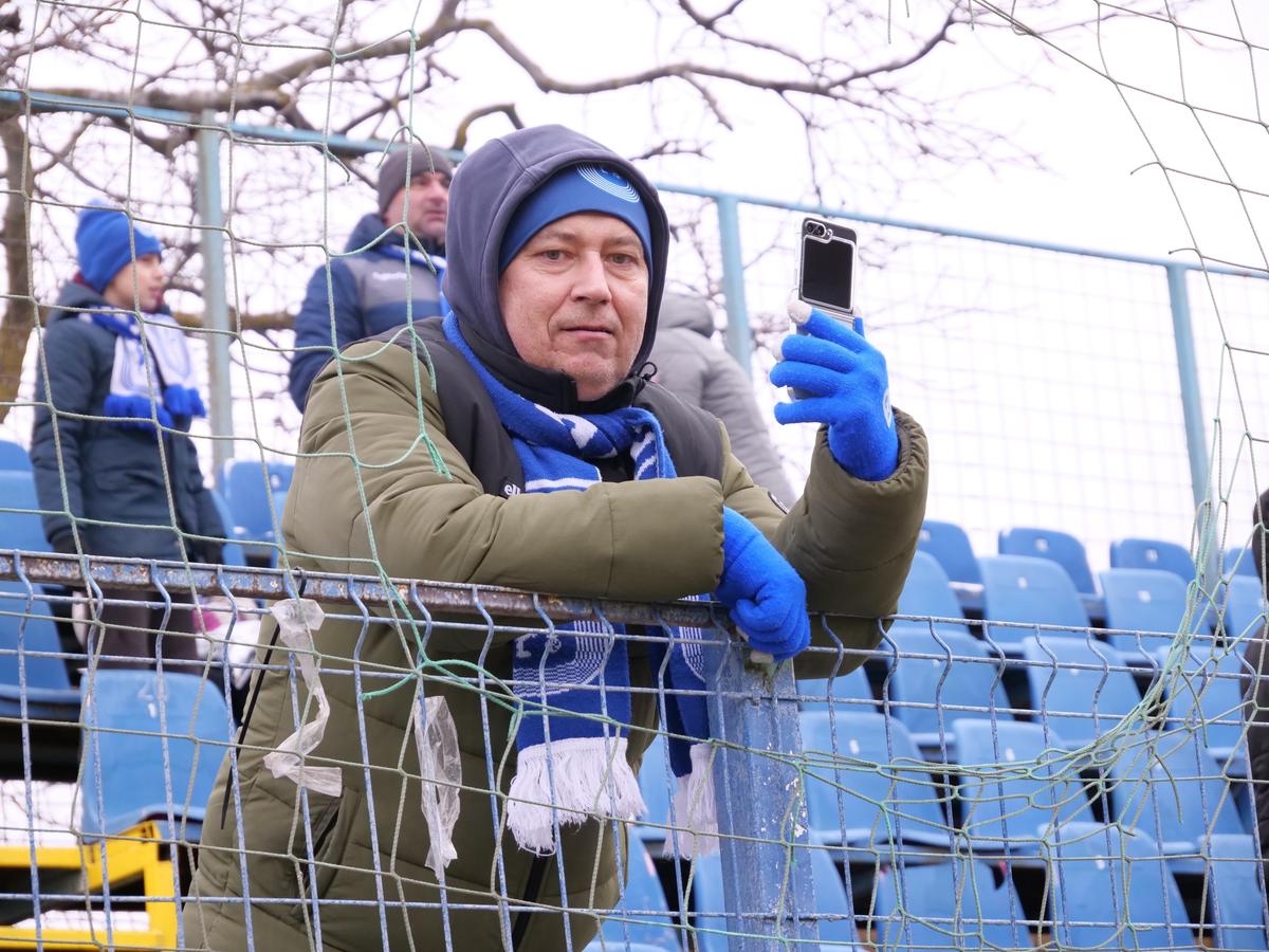 4 scene deplorabile înainte de Slobozia - Craiova » Anghel Iordănescu, băgat la „congelator”