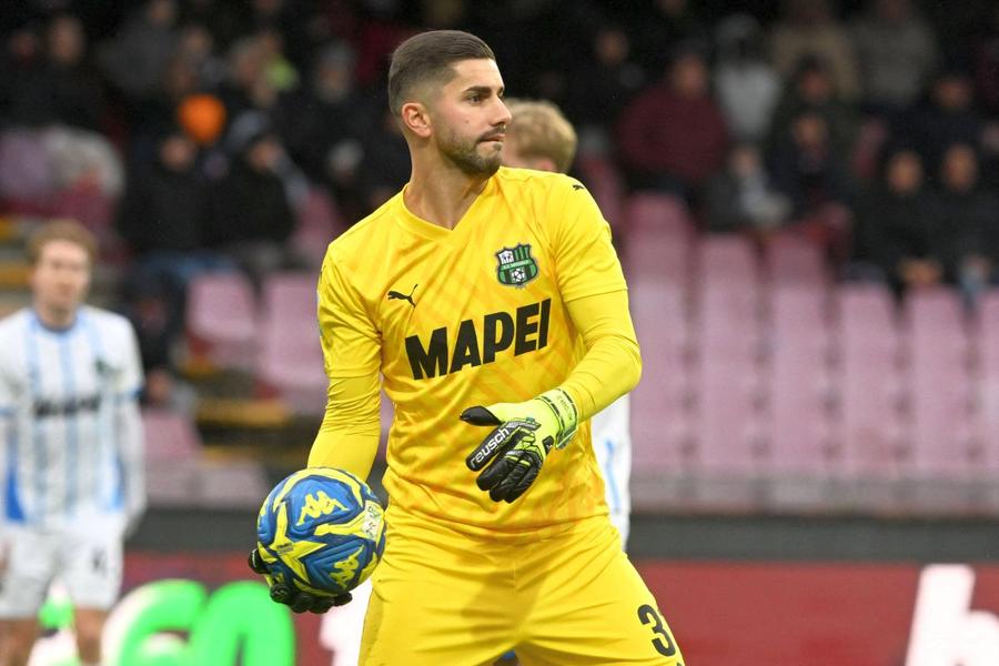 Horațiu Moldovan a terminat sezonul cu 27 de goluri primite în 27 de meciuri la Sassuolo, având 11 cu poarta intactă / Foto: Imago Diego Simeone a luat o decizie cu privire la viitorul lui Horațiu Moldovan la Atletico