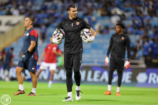 Florin Niță, omul meciului în Damac - Al Hilal » A apărat și un penalty