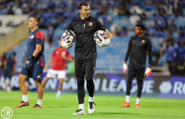 Florin Niță, omul meciului în Damac - Al Hilal » A apărat și un penalty