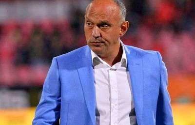 Doi titulari de la Dinamo, scoși la tablă de Prunea: „Nu i-am văzut niciodată jucând atât de slab” + „El e din alt film”