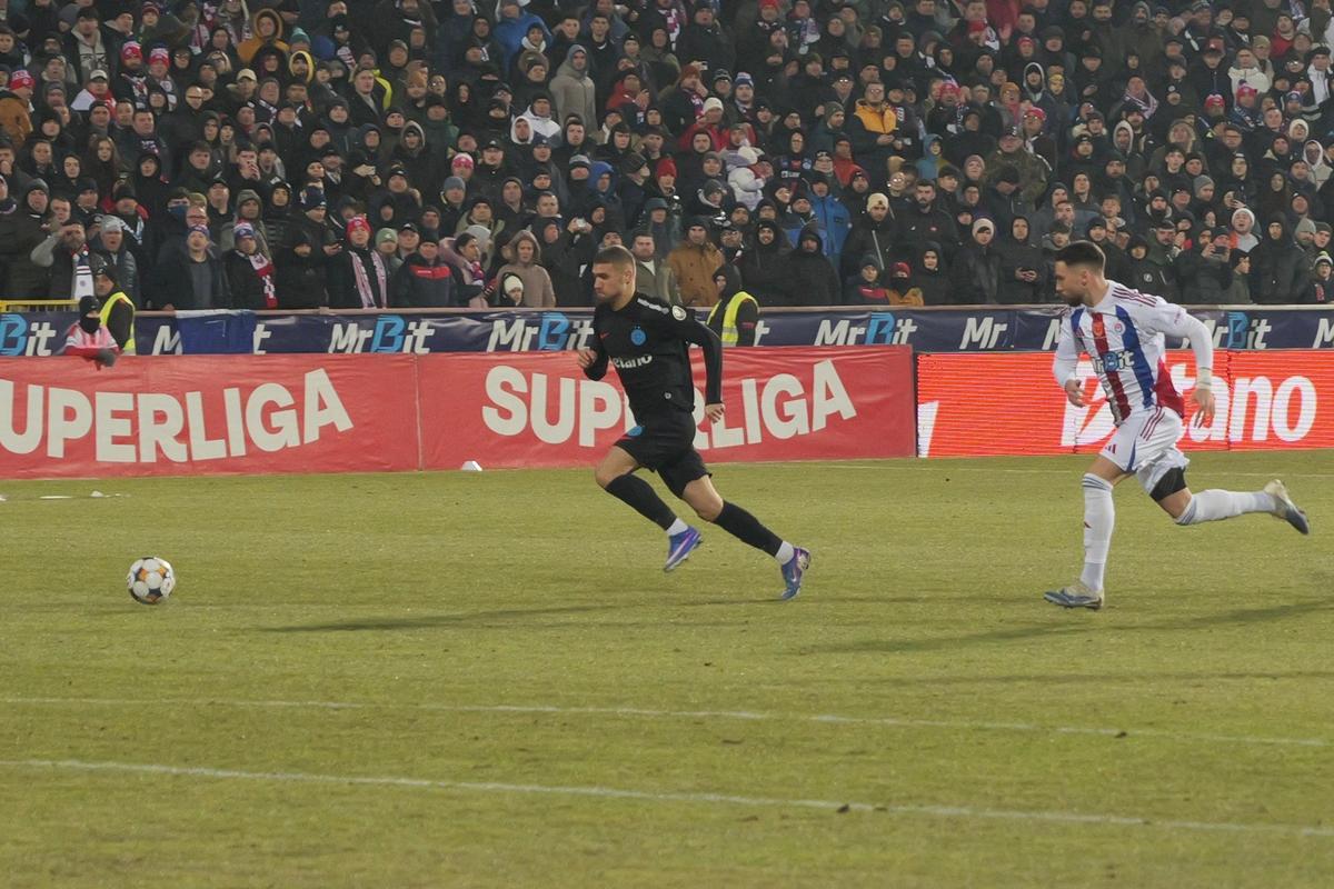 Laszlo Balint, după ce a încasat 4 goluri de la FCSB: „Este dureros”