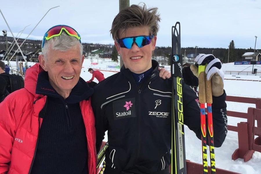 Johannes Klaebo și bunicul lui, Kare Nosflot Foto: Instagram Schiorul norvegian care caută gloria olimpică supremă și „arma sa secretă” în vârstă de 83 de ani