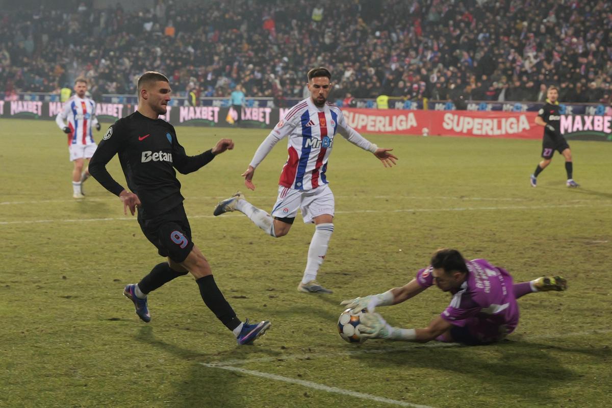 Laszlo Balint, după ce a încasat 4 goluri de la FCSB: „Este dureros”