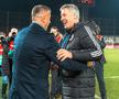 Daniel Pancu, îmbrățișându-l pe Cristiano Bergodi înaintea meciului // foto: Imago Images
