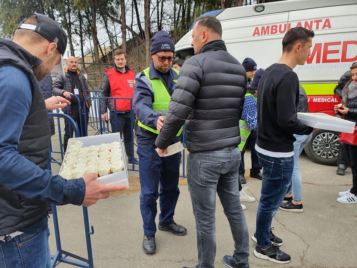 Rapid - CSM Reșița s-a disputat cu spectatori după anunțul Guvernului României! Peste 5.000 de fani în „Regie” + cum a motivat FRF