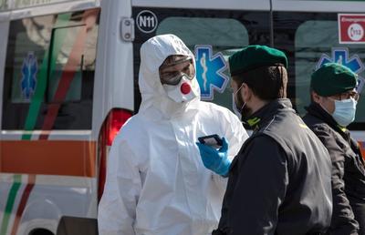 SERIE A, în pericol! „Opriţi campionatul!” Preşedintele Asociaţiei Jucătorilor se revoltă după ce 16 milioane de italieni au fost izolaţi