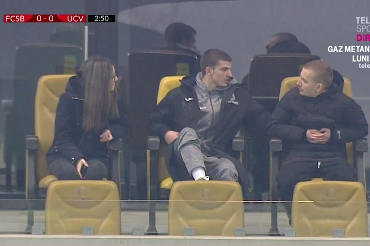 FCSB - CRAIOVA // FOTO Cum a ajuns Valentin Mihăilă de pe foaia de joc la oficială