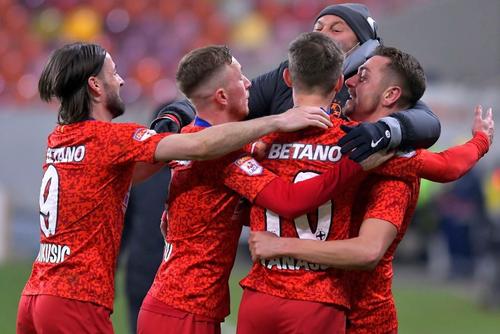 FCSB a câștigat cu Gaz Metan, 1-0 // foto: Facebook @ FCSB