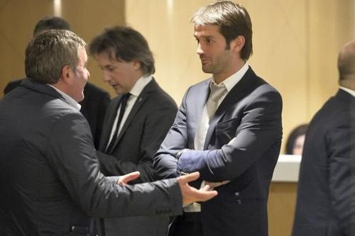 Chivu e stabilit la Milano, cu familia lui