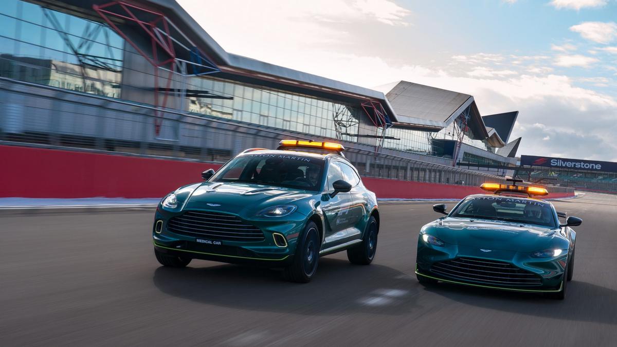 FOTO Premieră în Formula 1! Două supermașini vor fi folosite ca Safety Car