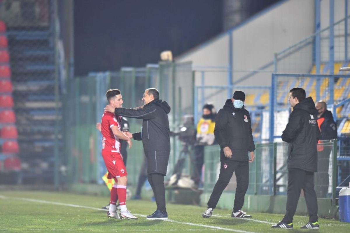 EXCLUSIV Propunere de ultimă oră pentru Mircea Rednic de a prelua Dinamo! Ce a răspuns antrenorul