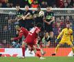 Învinsă pe Anfield, Liverpool merge în sferturile Ligii! Alexis Sanchez a îngropat-o pe Inter