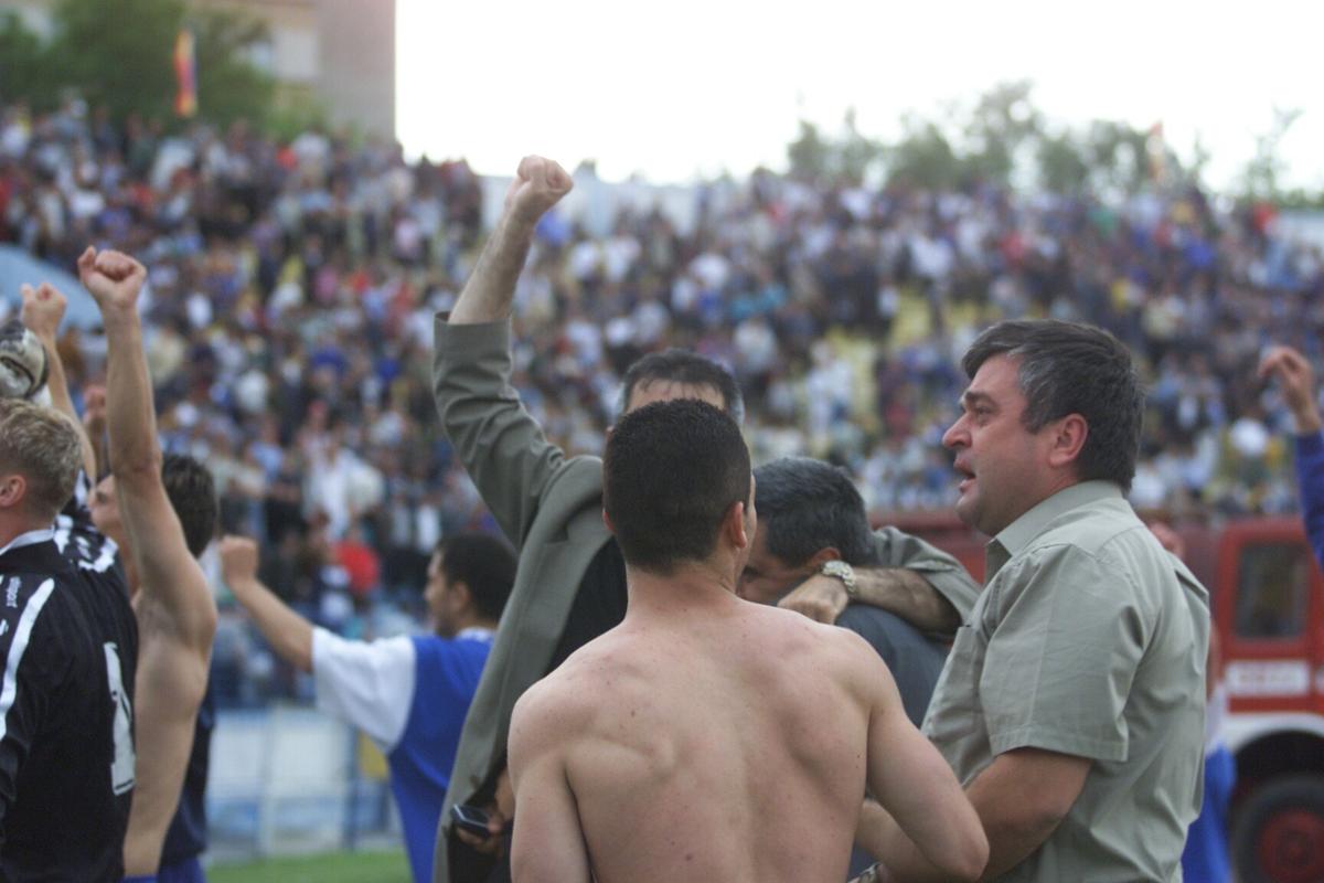 FCM Bacău - Farul, baraj pentru promovare în Divizia A