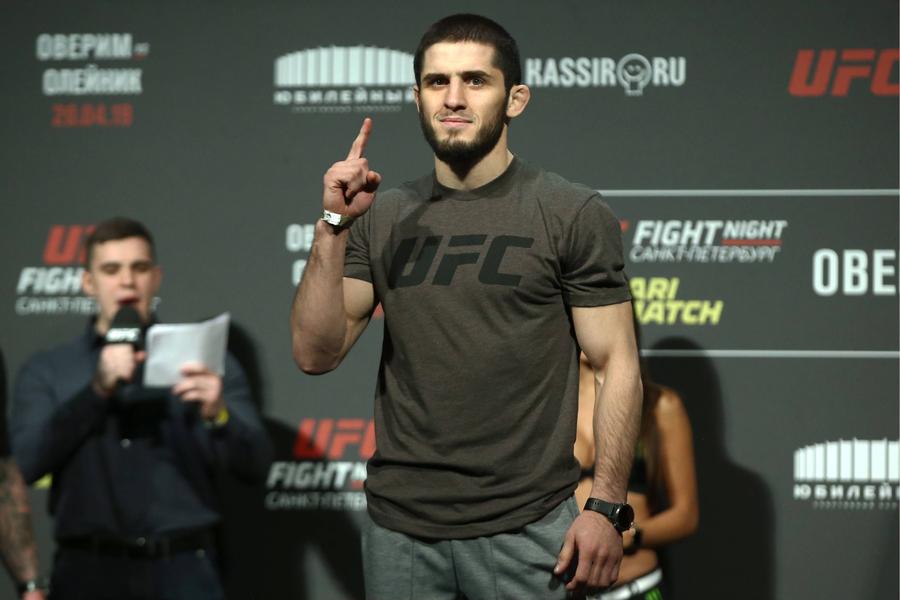 Islam Makhachev Conor McGregor, făcut praf de un rus în vogă: „E beat non-stop! Cum să mai fie campion?”