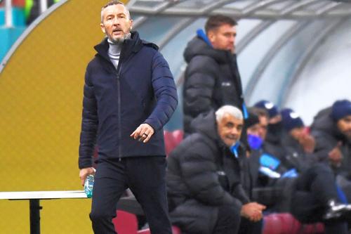 Leo Strizu și Mihai Stoica, pe banca FCSB / FOTO: Gazeta Sporturilor