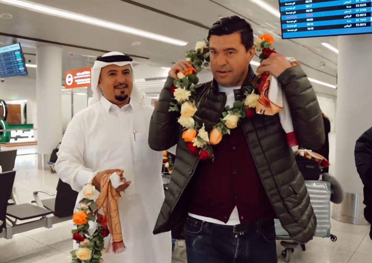 „Prințul” Cosmin Contra a ajuns în Arabia Saudită: primire triumfală