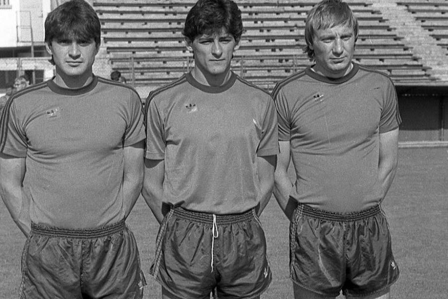 Foto: Ștefan Iovan, Miodrag Belodedici și Adrian Bumbescu Adrian Bumbescu, noutăți de la Steaua: „S-a făcut un dosar extraordinar de frumos, s-a lucrat cu oameni pricepuți”