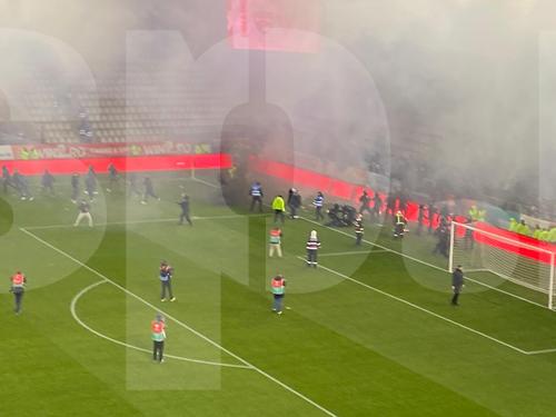 Scenele de război de la Dinamo - UTA