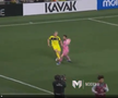 Faultul criminal comis asupra lui Lionel Messi / Foto: captură de ecran SSC 1