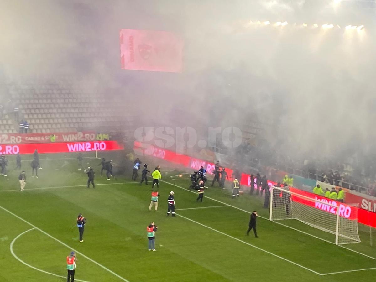 Dinamo, victorie de aur cu UTA! „Câinii” nu mai sunt pe loc retrogradabil după 23 de etape. Cronica scrisă de pe „Arcul de Triumf”