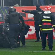Scenele de război de la Dinamo - UTA