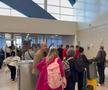 10 cu avionul, restul 8 ore în autocar! » Jucătorii Gloriei au decolat astăzi spre Cluj. Cum au fost surprinși în aeroport