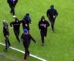 Arestări, polițiști și suporteri răniți! » Haos la Rangers - Celtic