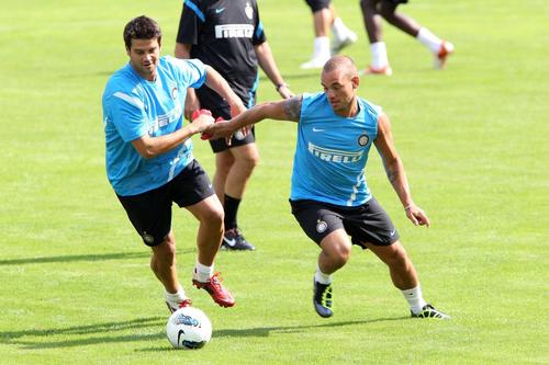 Cristi Chivu și Wesley Sneijder, pe vremea când scriuau istorie la Inter / Foto: Imago