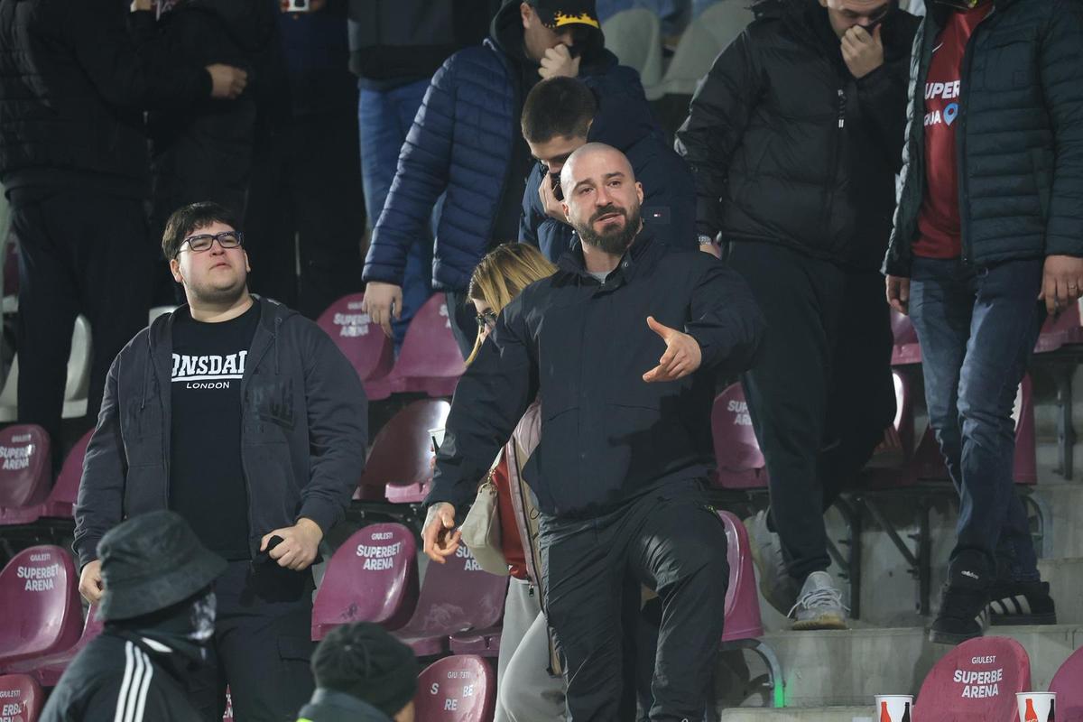 Gafă Jandarmerie la Rapid - Universitatea Craiova / Foto: Ionuț Iordache (GSP)