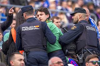 Meci întrerupt în La Liga! Bătaie generală în tribune » Jucătorii i-au implorat să înceteze