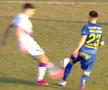 Căpitanul din play-off, scos cu targa de pe teren » Culmea: accidentat și suspendat în aceeași fază