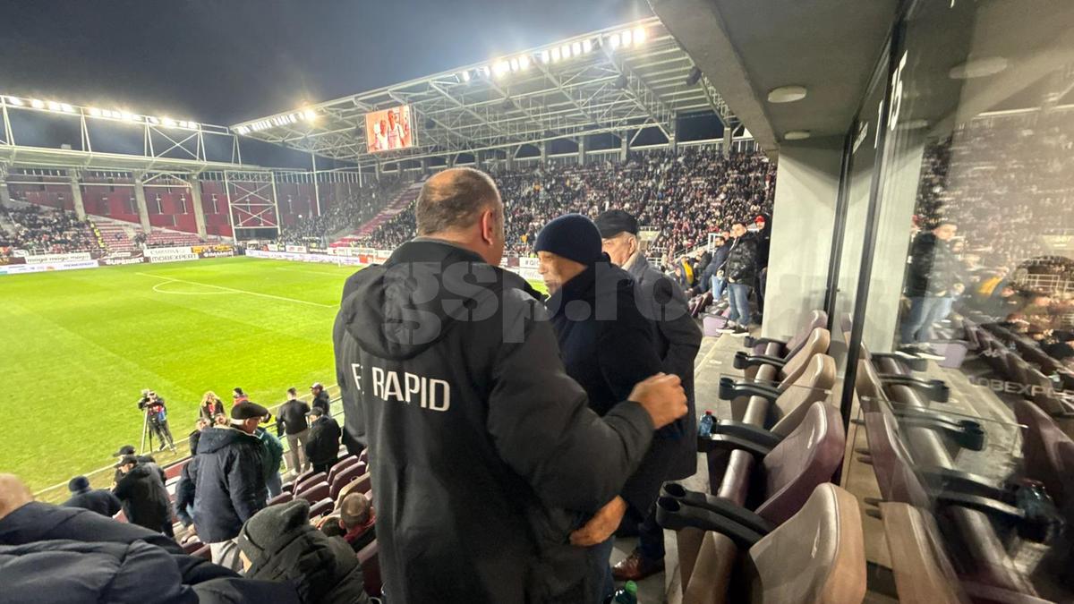 Mircea Lucescu, la prima apariție în public după spitalizare » Singurul om cu care a avut contact