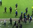 Arestări, polițiști și suporteri răniți! » Haos la Rangers - Celtic