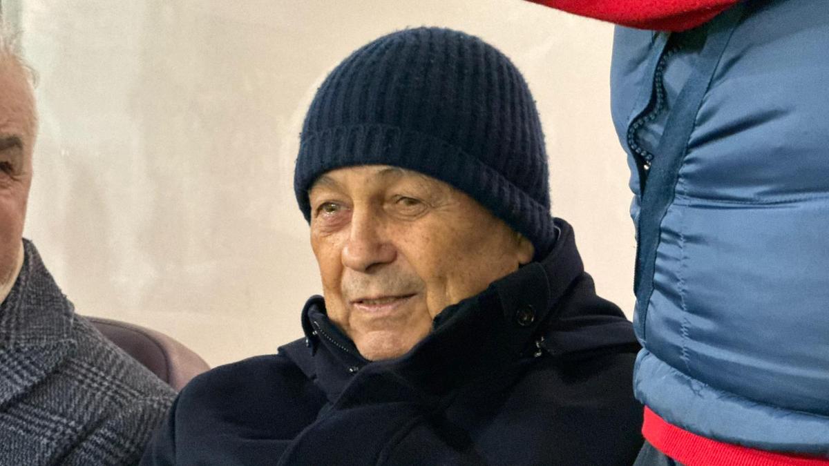 Mircea Lucescu, la prima apariție în public după spitalizare » Singurul om cu care a avut contact