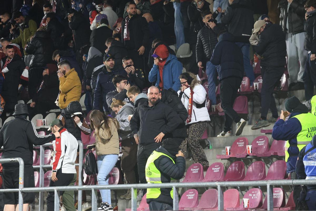 Gafă Jandarmerie la Rapid - Universitatea Craiova / Foto: Ionuț Iordache (GSP)