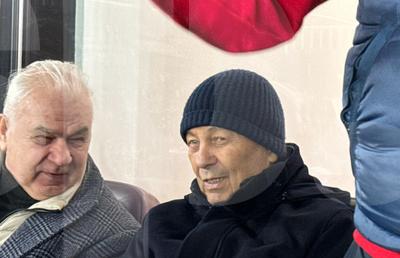 Mircea Lucescu, la prima apariție în public după spitalizare » Singurul om cu care a avut contact