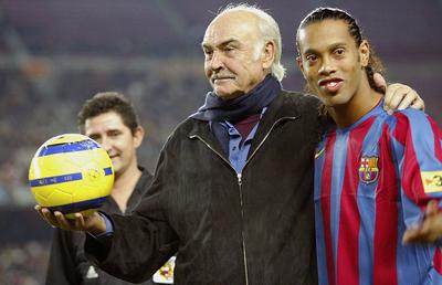 Povești incredibile cu vedete care puteau ajunge sportivi de top » Sean Connery a refuzat-o pe Manchester United, mama i-a blocat cariera lui Pavarotti