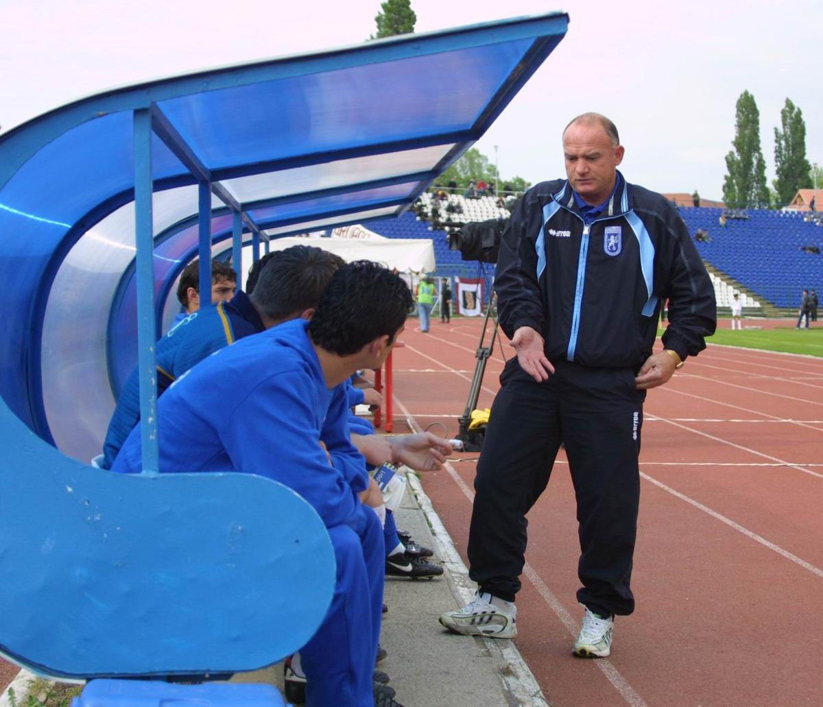 Tragedie în fotbal » A murit Nae Ungureanu, unul dintre cei mai iubiți componenți ai „Craiovei Maxima”