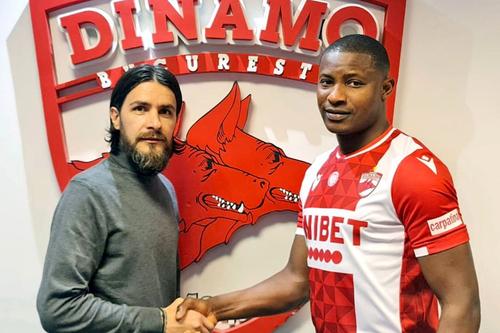 Akpala a fost transferat pentru a rezolva problemele din ofensiva lui Dinamo