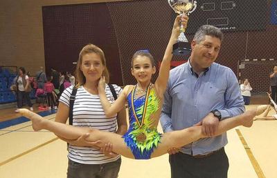 Punctul de vedere al tatălui gimnastei Andra Rusu, după ce mai mulți părinți au sărit în apărarea antrenoarei de la CSA Steaua